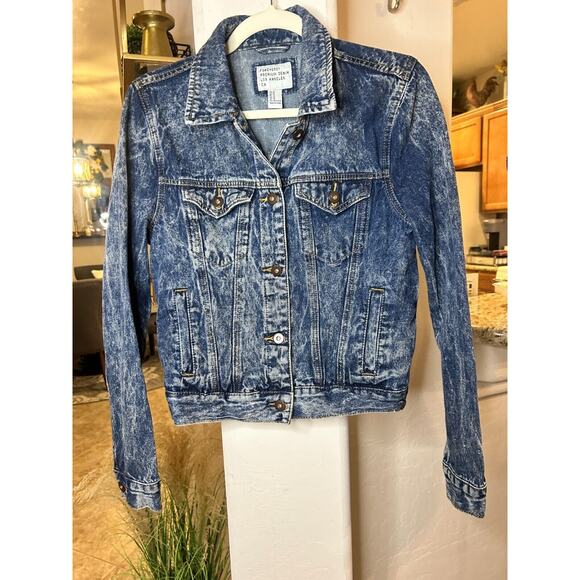 Forever 21 Premium Denim Classic Jean Jacket Los Angeles M 6-8 - Picture 5 of 6